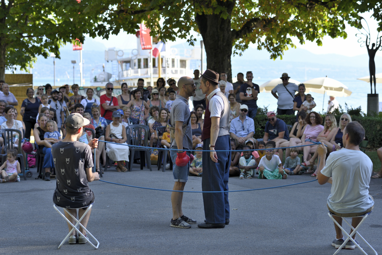 220731_Garden Parties _Funny Business_Copyright Gennaro Scotti_12